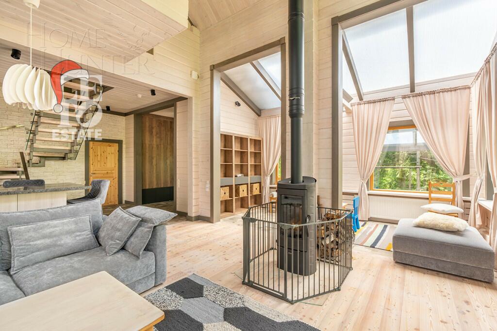 2-этажный коттедж 400 м² с отделкой