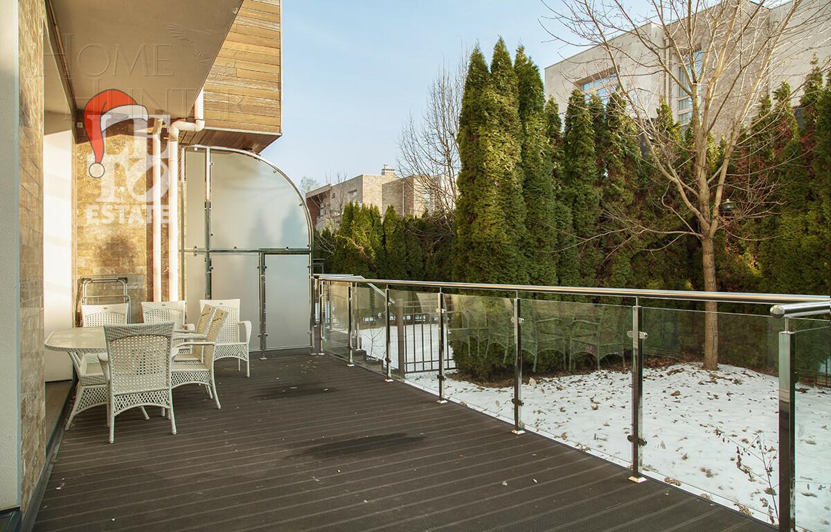 3-этажный таунхаус 264.6 м² с отделкой