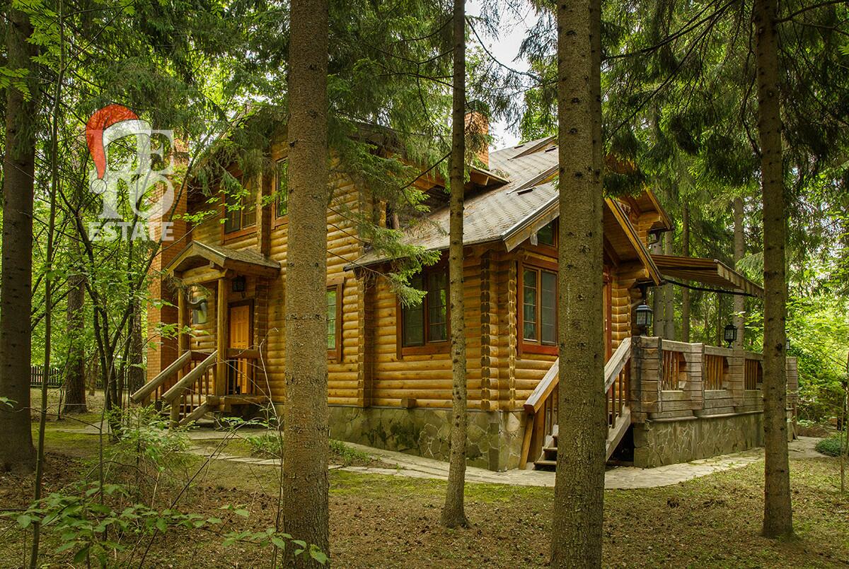 2-этажный коттедж 215.4 м² с отделкой