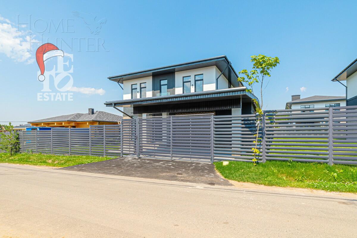 2-этажный коттедж 238.4 м² с отделкой