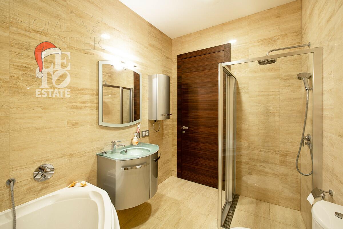 1-этажный коттедж 650 м² с отделкой