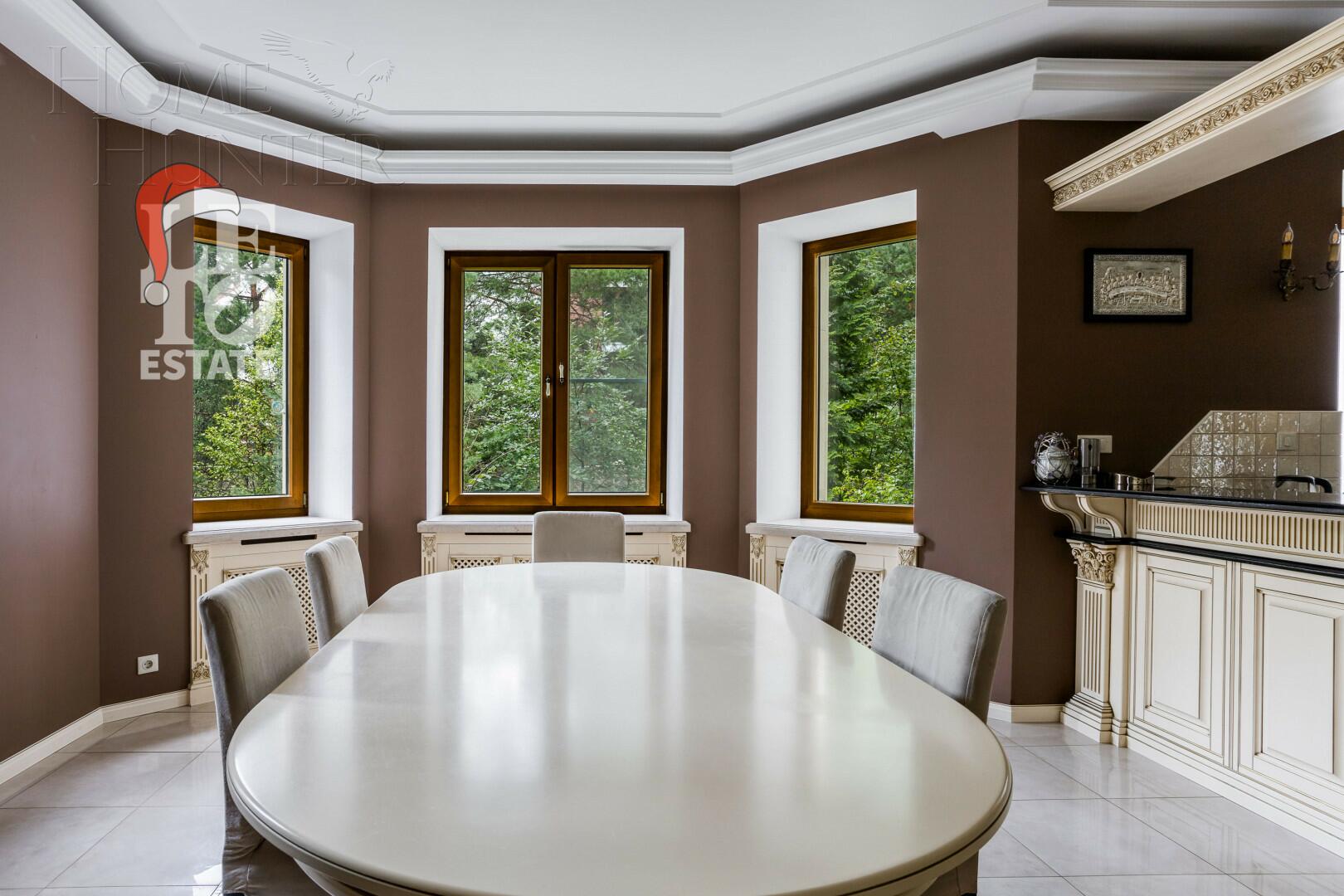 2-этажный коттедж 800 м² с отделкой