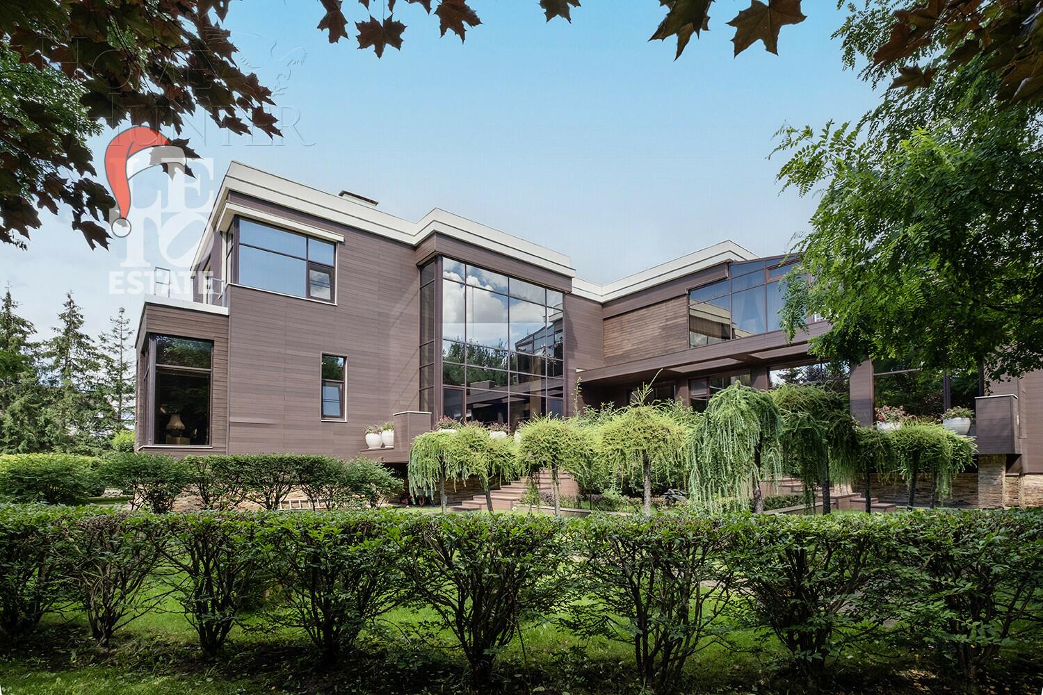 2-этажный коттедж 1 200 м² с отделкой