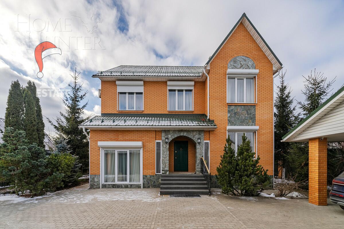 2-этажный коттедж 554 м² с отделкой