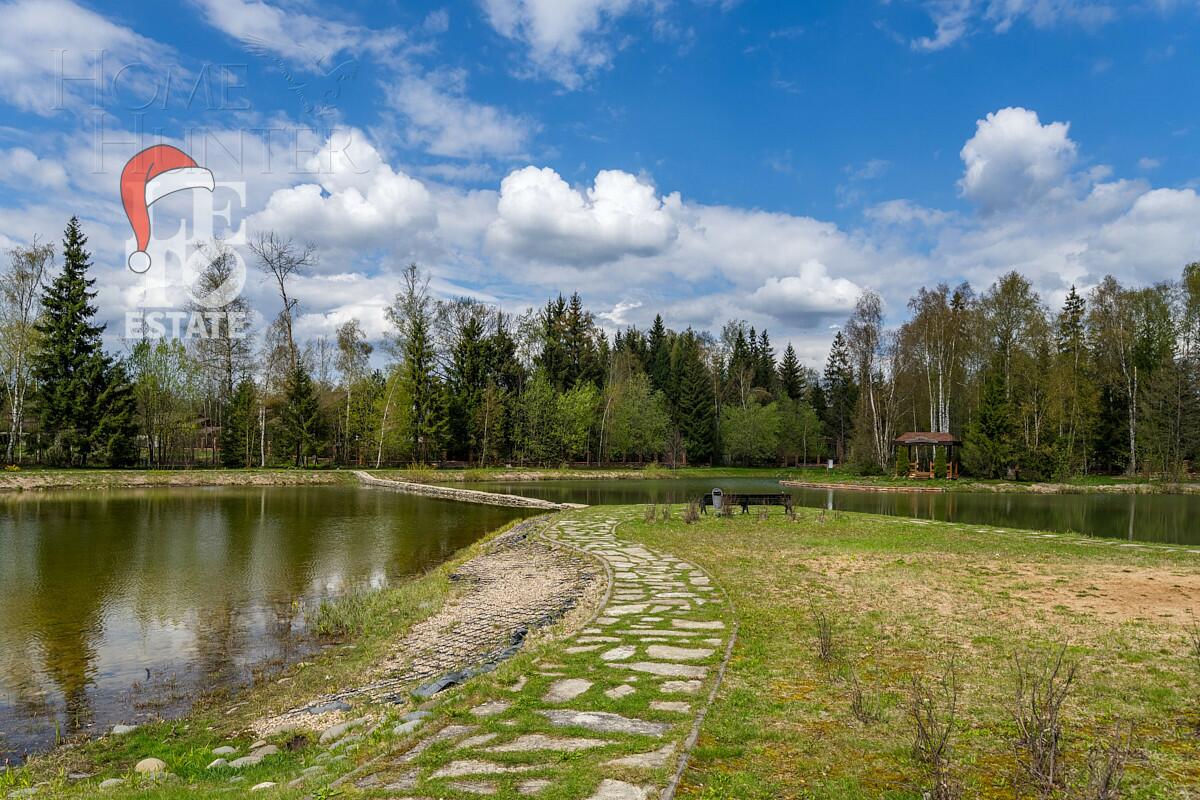 2-этажный коттедж 340 м² с отделкой