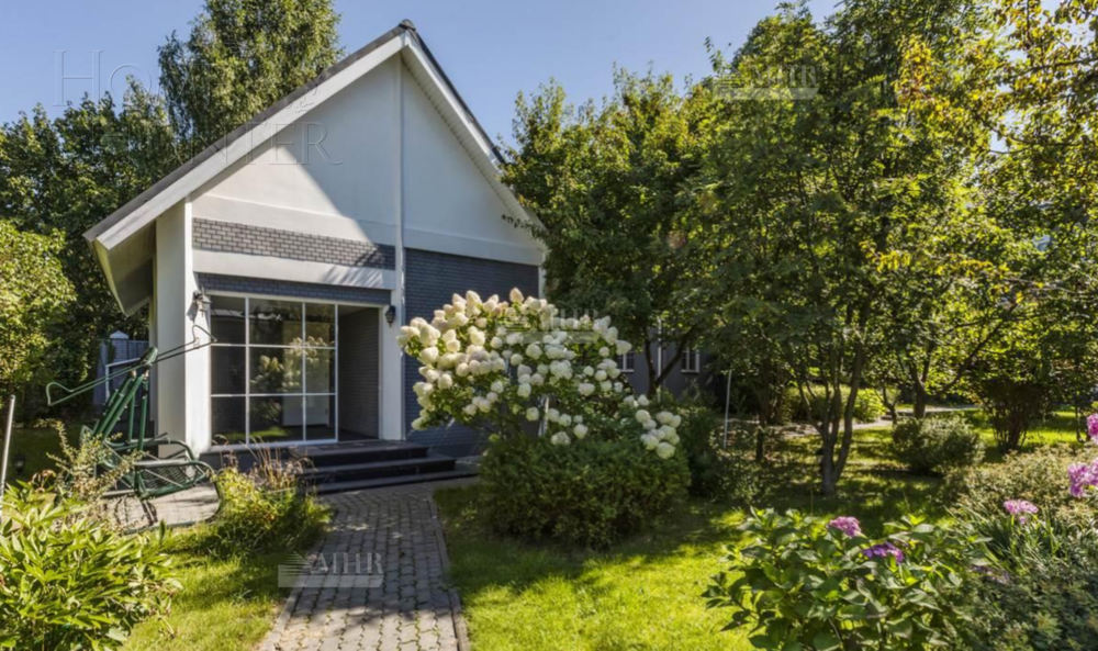 КОТТЕДЖ 1 000 м² с отделкой