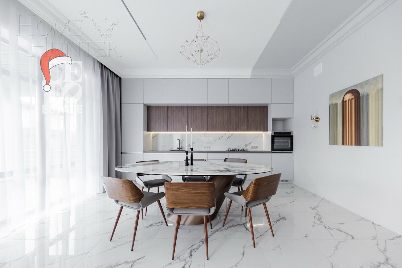 2-этажный коттедж 238.4 м² с отделкой