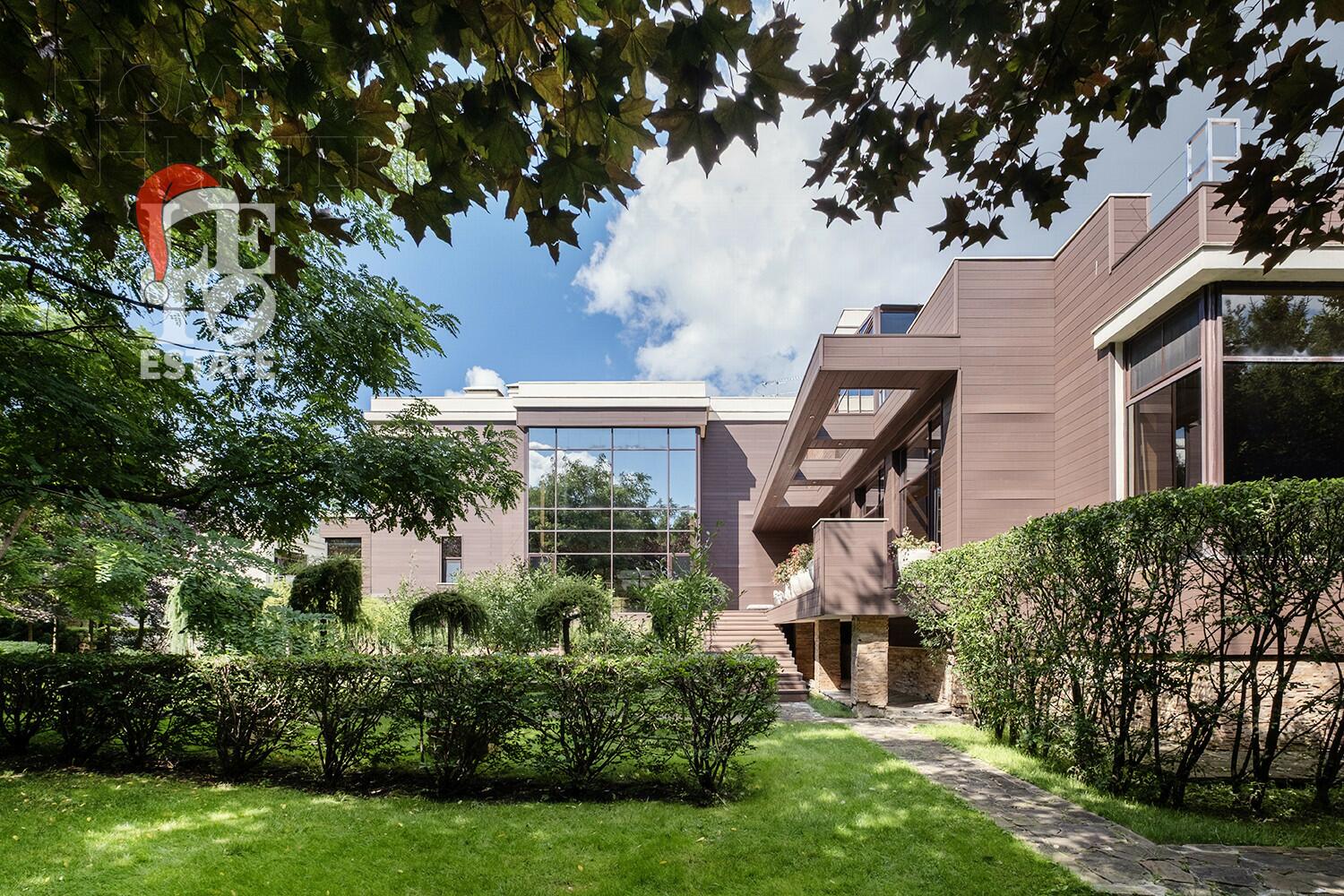 2-этажный коттедж 1 200 м² с отделкой