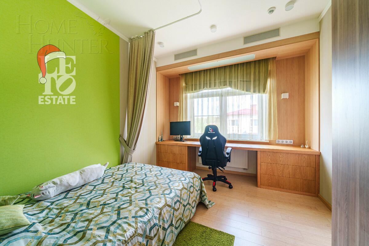 3-этажный коттедж 500 м² с отделкой