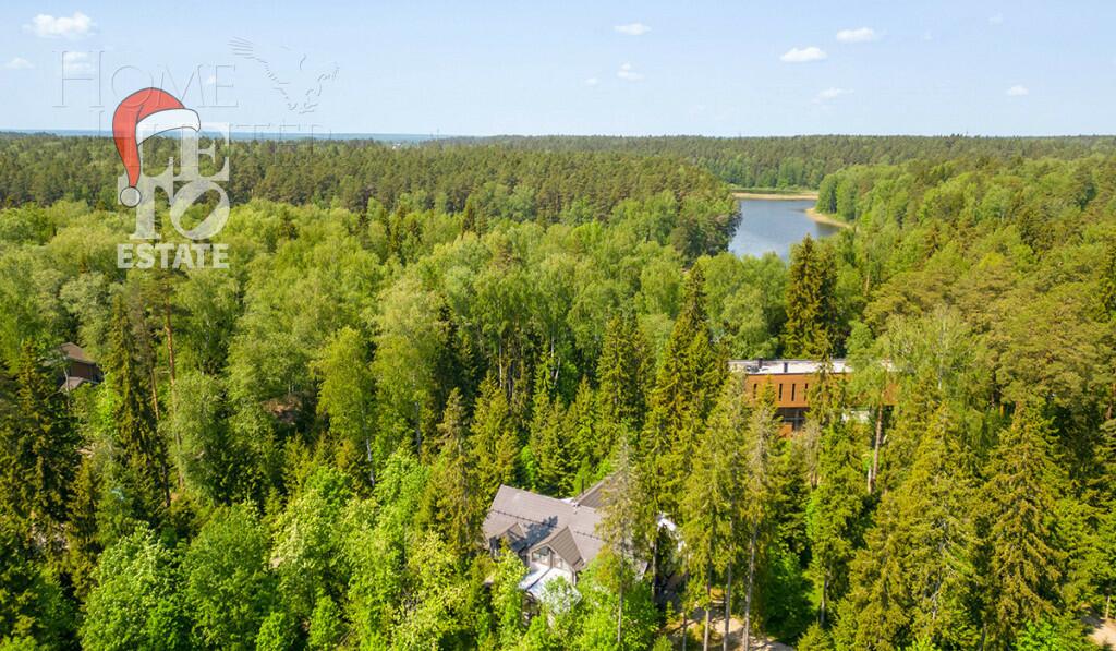 2-этажный коттедж 400 м² с отделкой