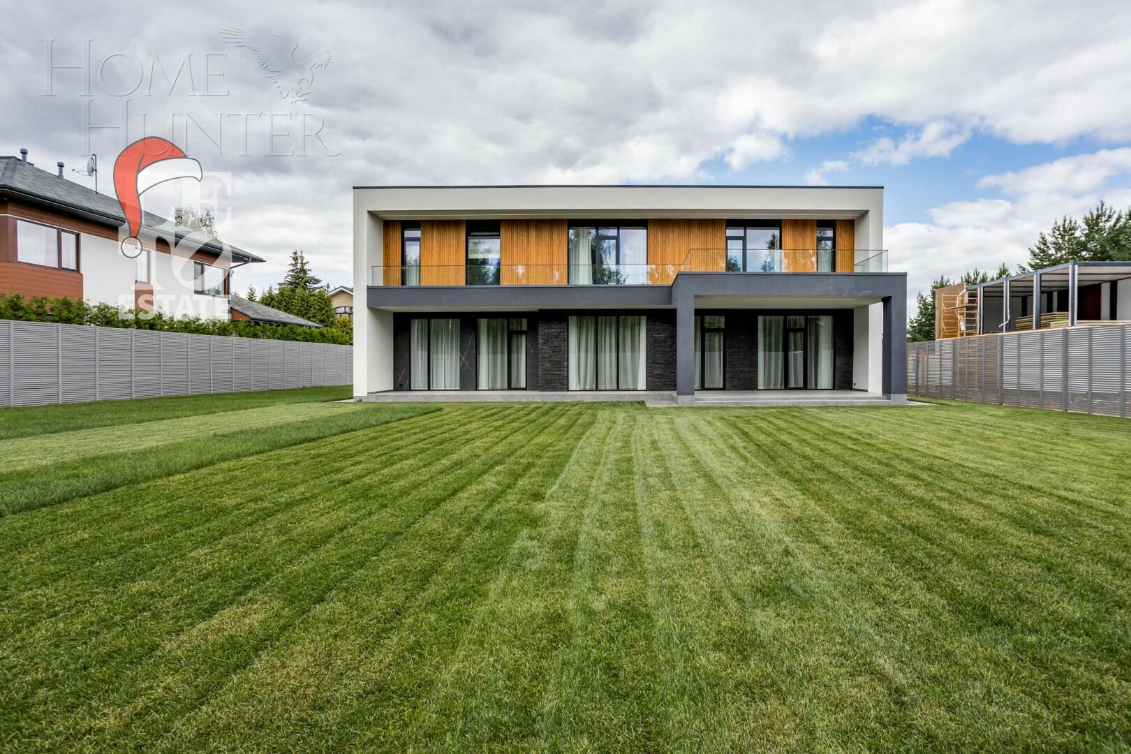 2-этажный коттедж 604 м² с отделкой