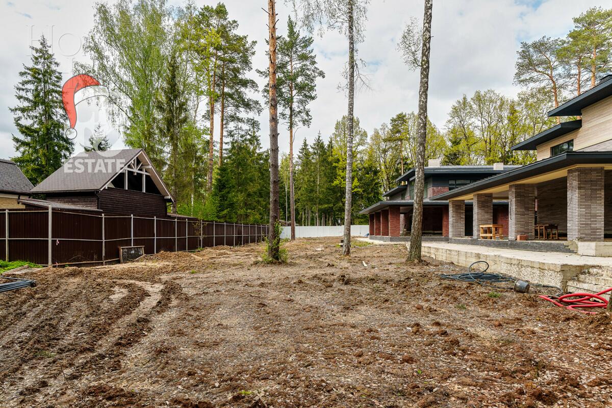 2-этажный коттедж 460 м² без отделки