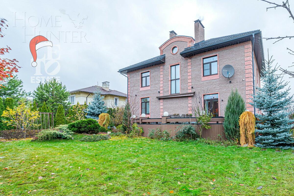 2-этажный коттедж 520 м² с отделкой