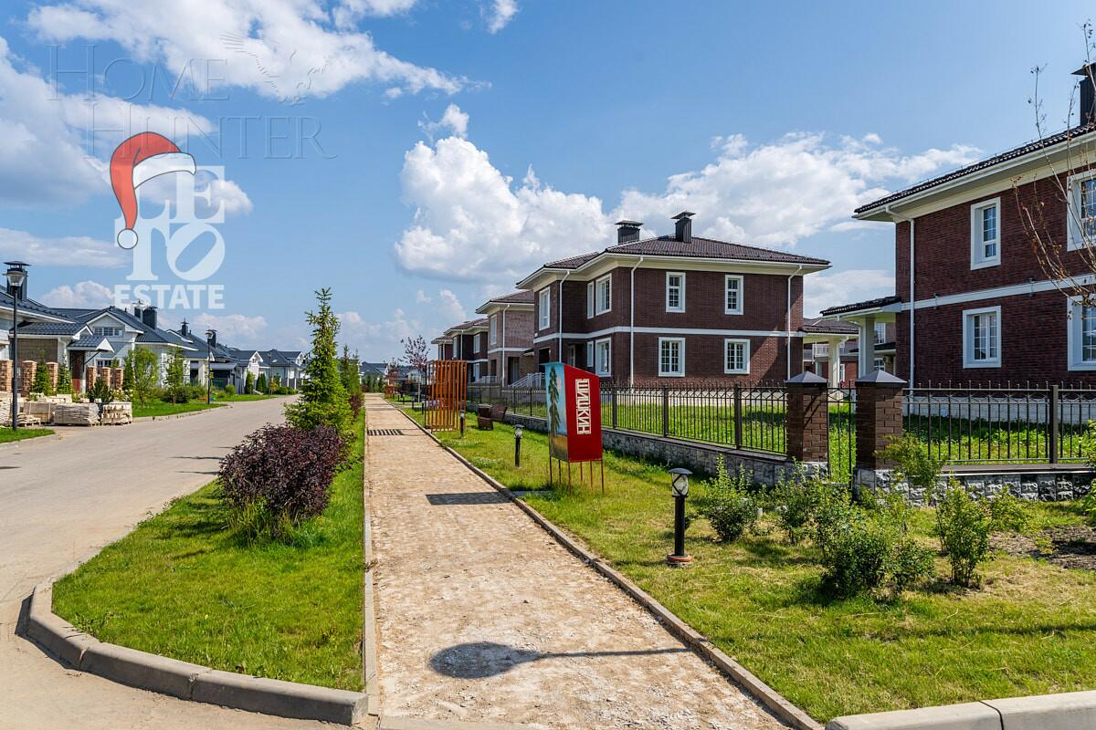 2-этажный таунхаус 286.7 м² с отделкой