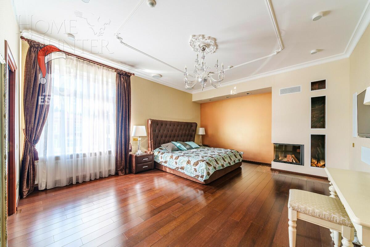 3-этажный коттедж 500 м² с отделкой