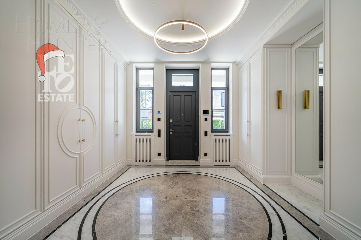 2-этажный коттедж 462 м² с отделкой