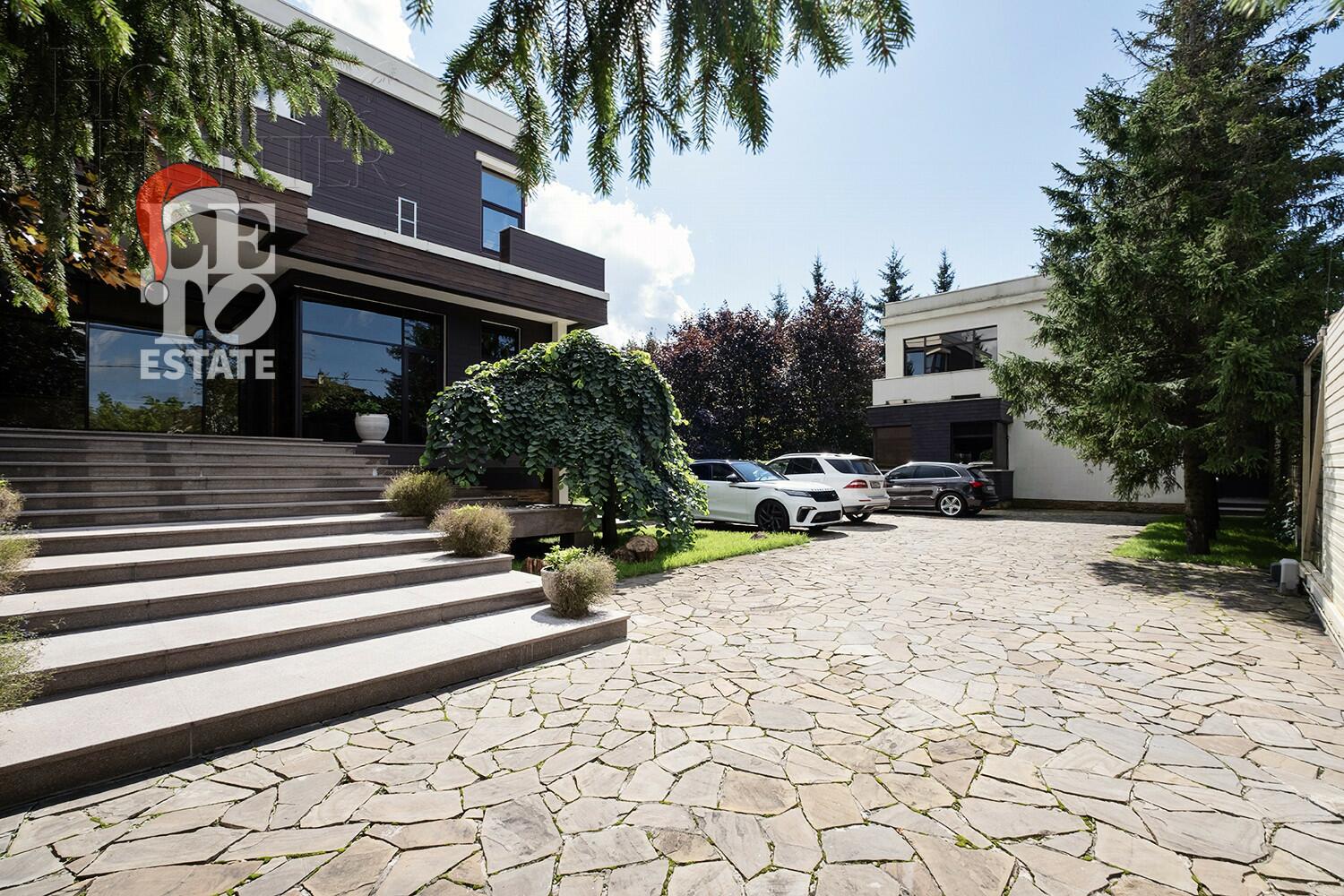 2-этажный коттедж 1 200 м² с отделкой