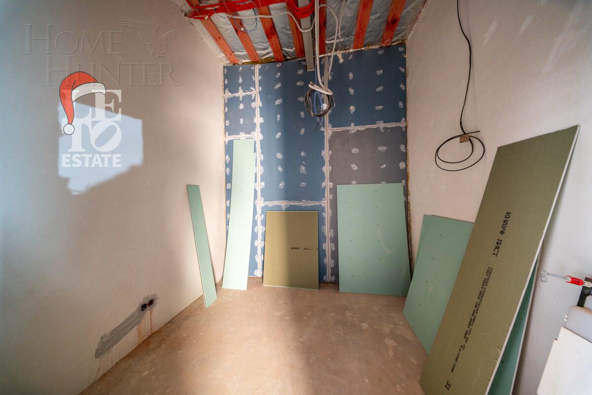 4-этажный таунхаус 395 м² без отделки