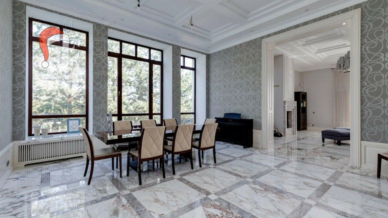 3-этажный коттедж 1 185 м² с отделкой