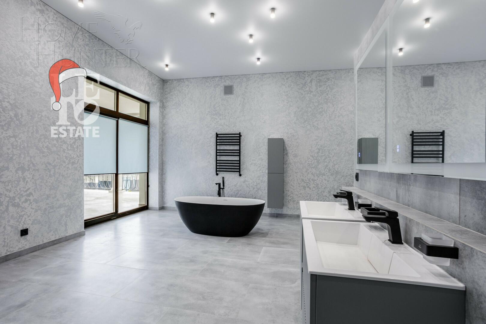 2-этажный коттедж 1 300 м² без отделки