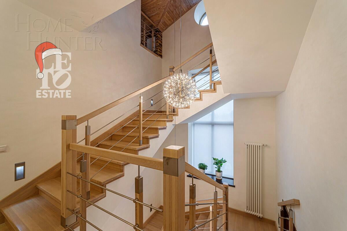 2-этажный коттедж 520 м² с отделкой