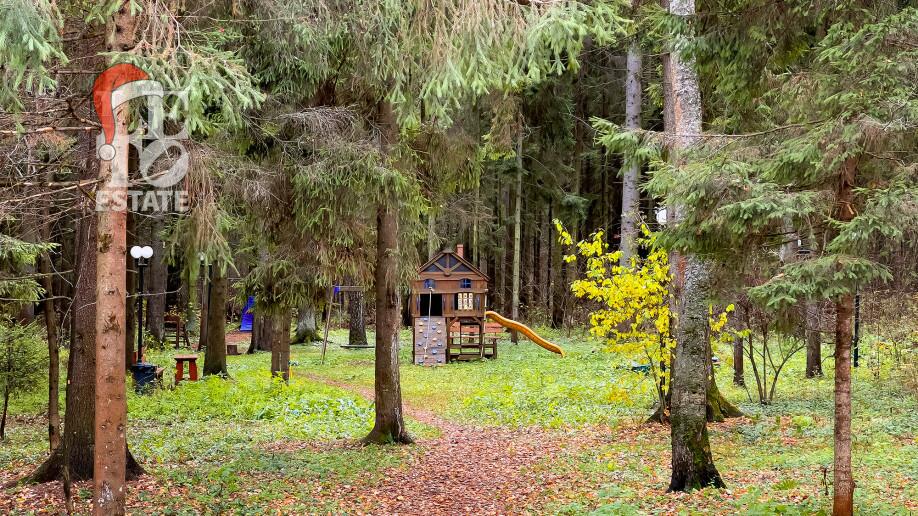 2-этажный коттедж 320 м² без отделки