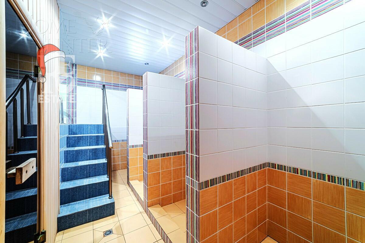 3-этажный коттедж 742 м² с отделкой