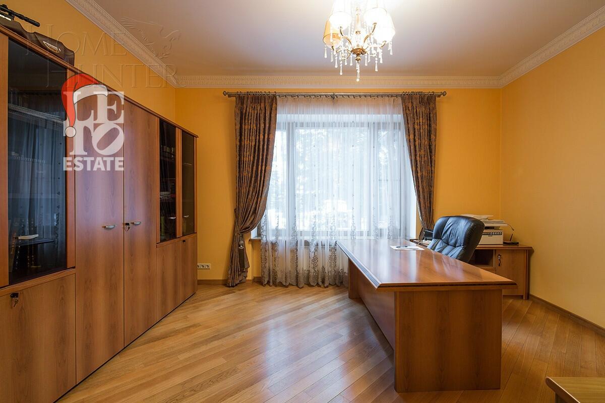 2-этажный коттедж 1 025 м² с отделкой