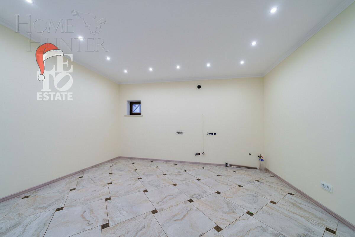 2-этажный коттедж 400 м² с отделкой