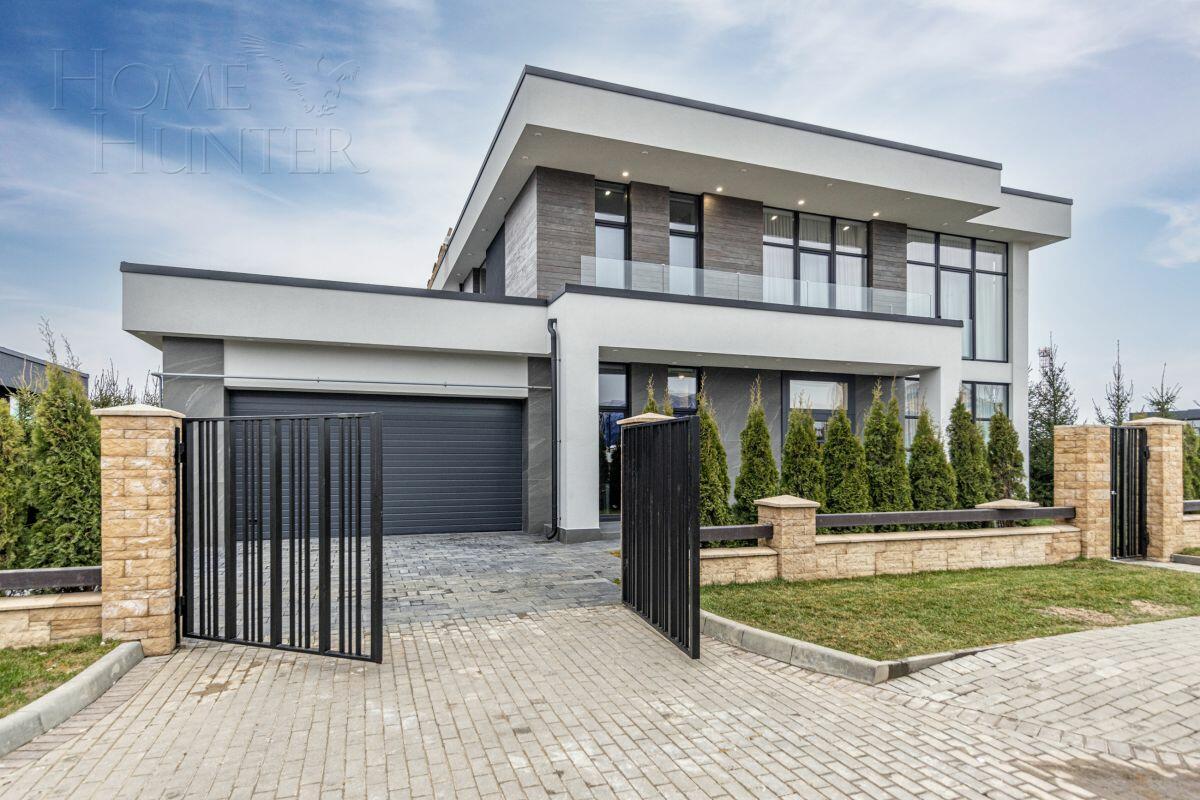 2-этажный коттедж 470 м² с отделкой