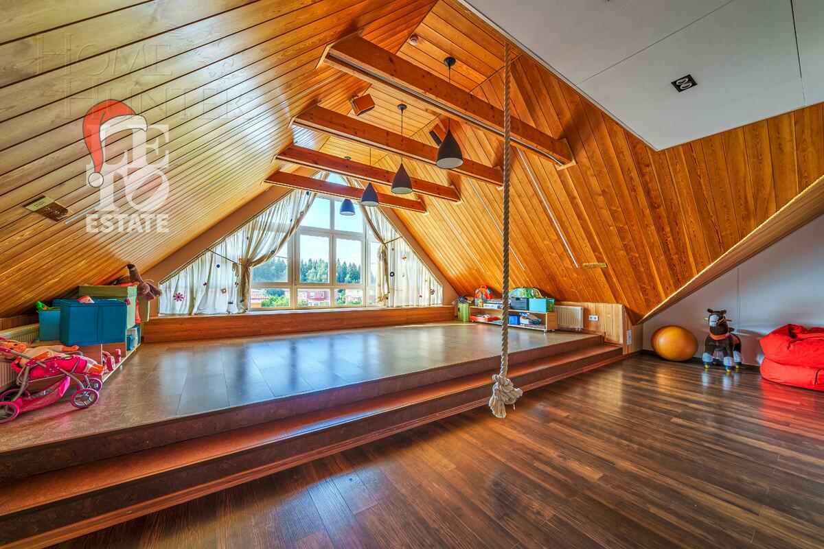 3-этажный коттедж 500 м² с отделкой