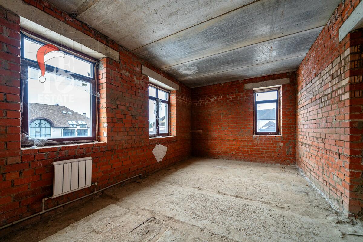 2-этажный коттедж 820 м² без отделки