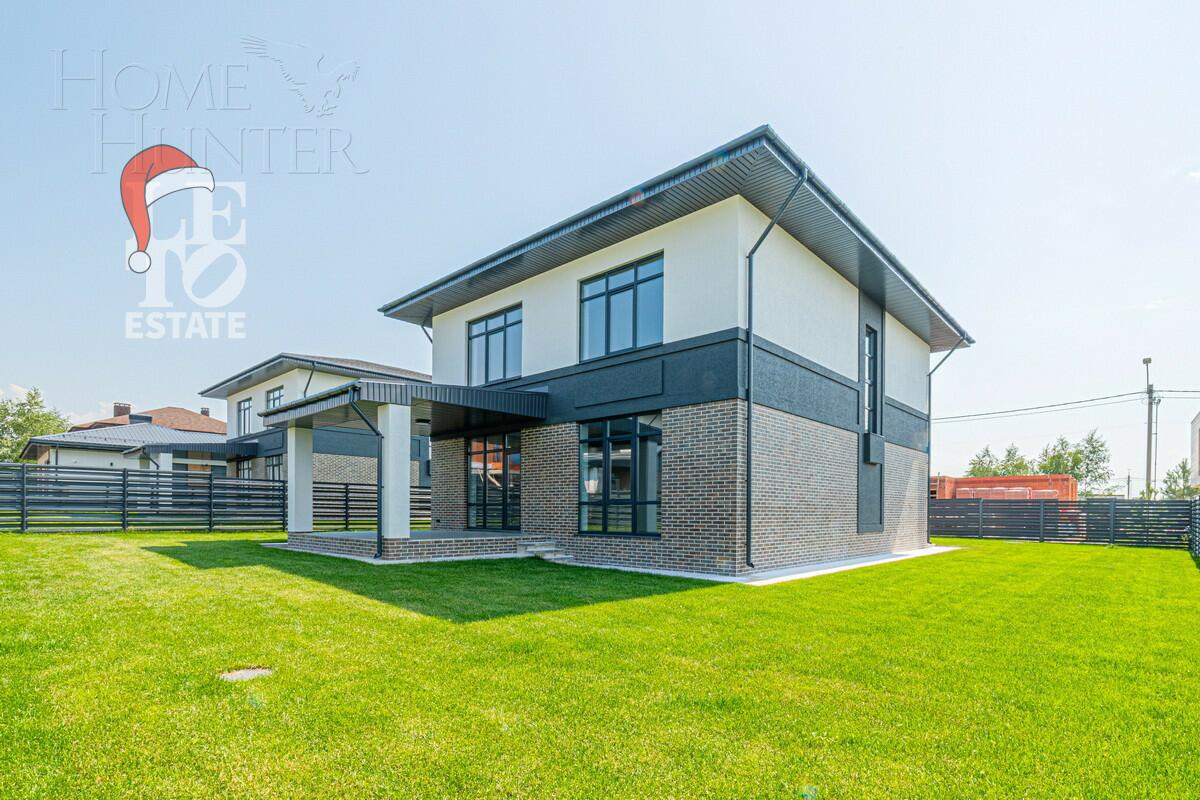 2-этажный коттедж 238.4 м² с отделкой