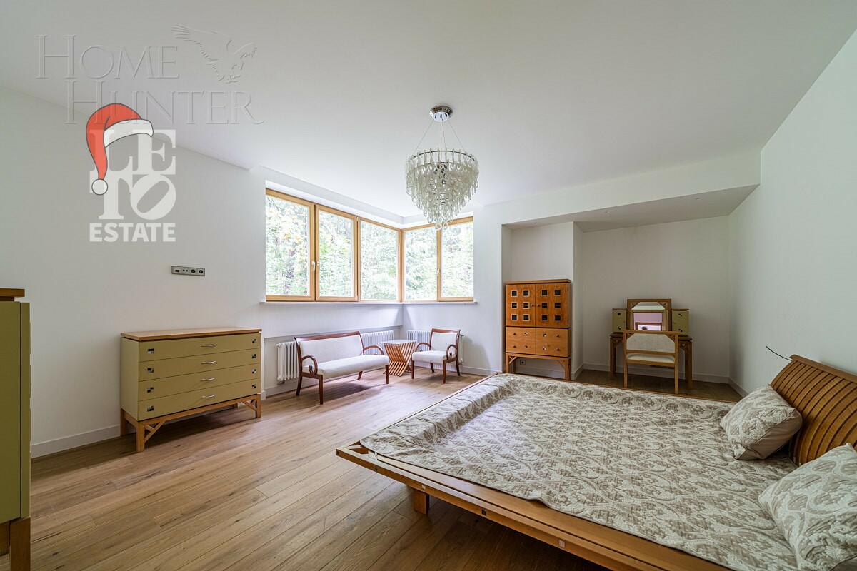 2-этажный коттедж 1 330 м² с отделкой