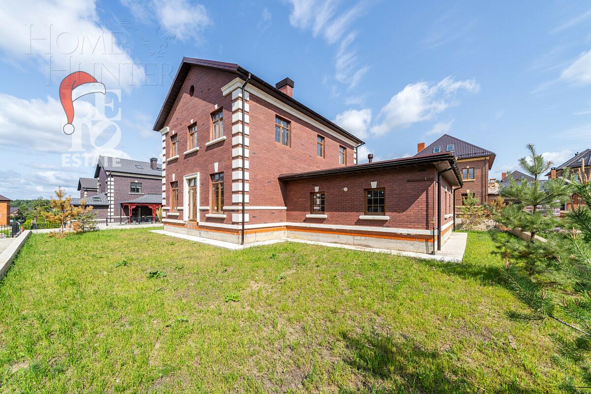 2-этажный коттедж 320 м² без отделки