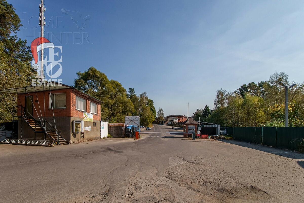 3-этажный коттедж 475 м² с отделкой