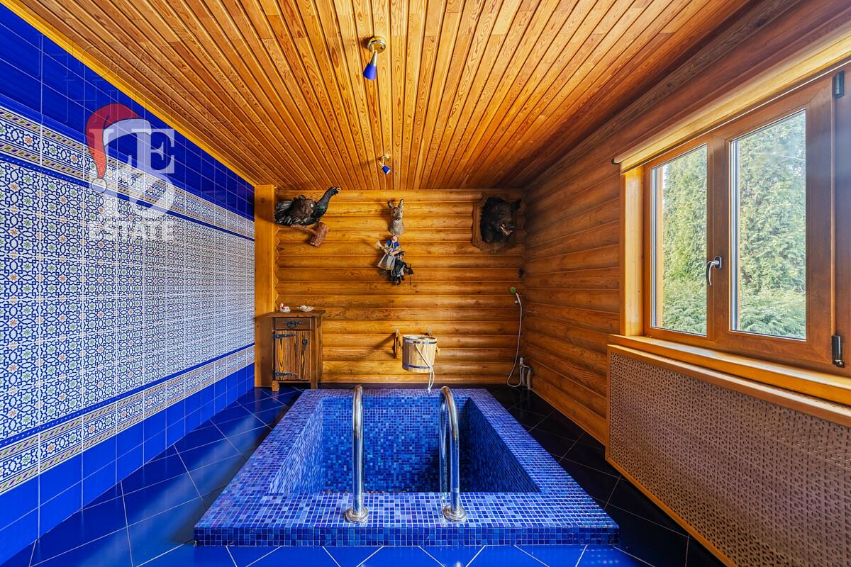 2-этажный коттедж 554 м² с отделкой