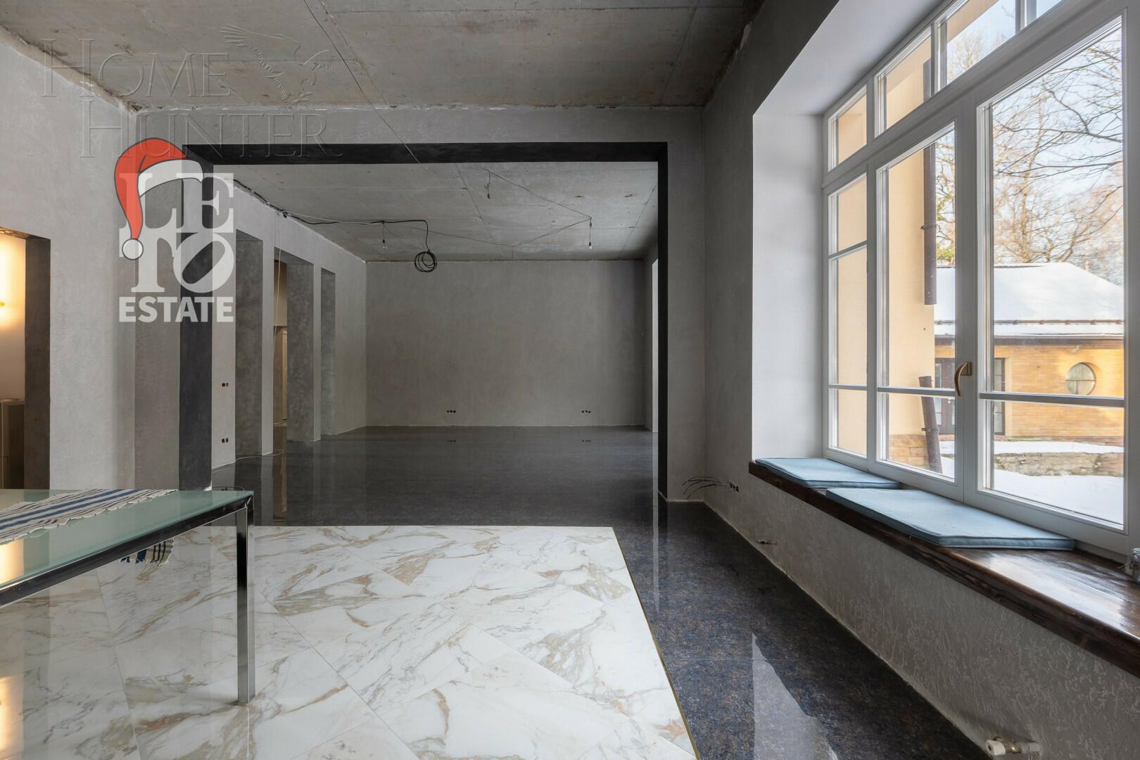 3-этажный коттедж 950 м² без отделки