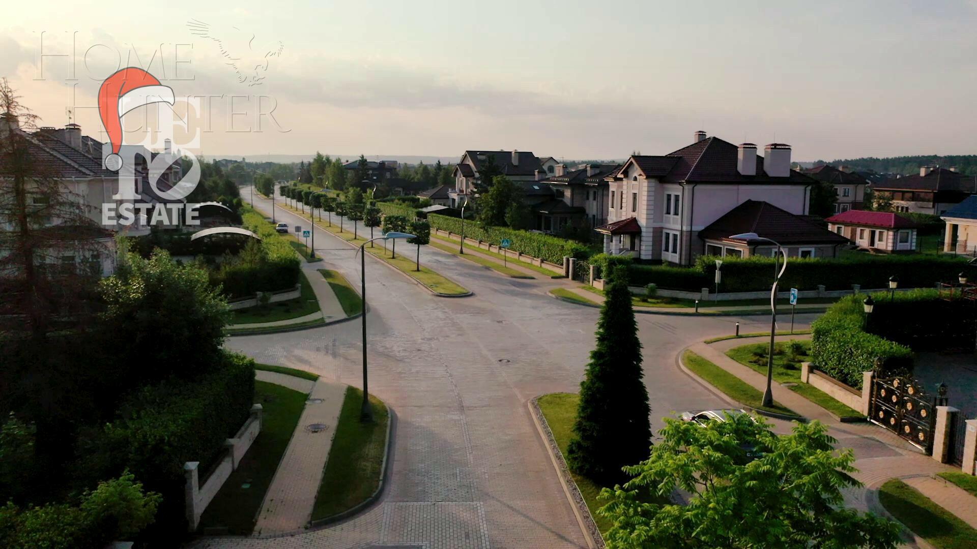 2-этажный коттедж 276.42 м² без отделки