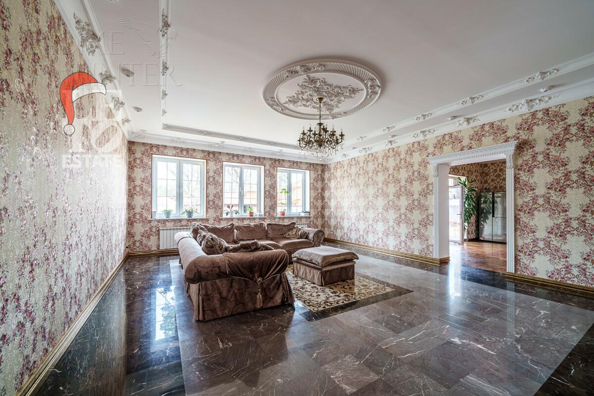 2-этажный коттедж 290 м² с отделкой