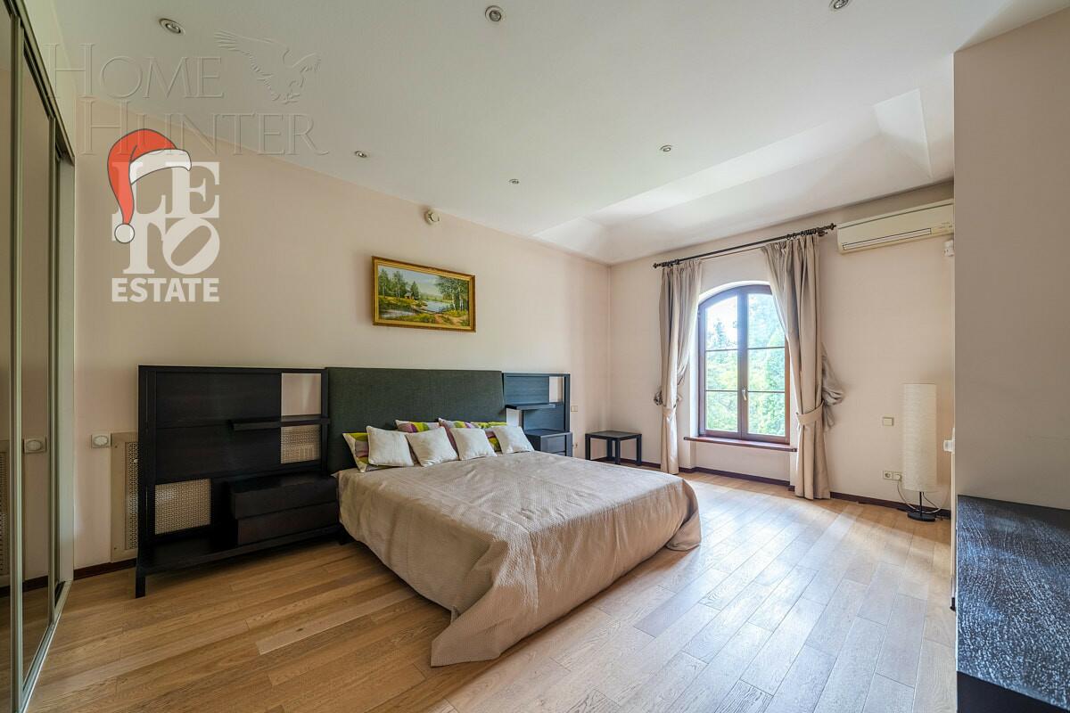 2-этажный коттедж 650 м² с отделкой