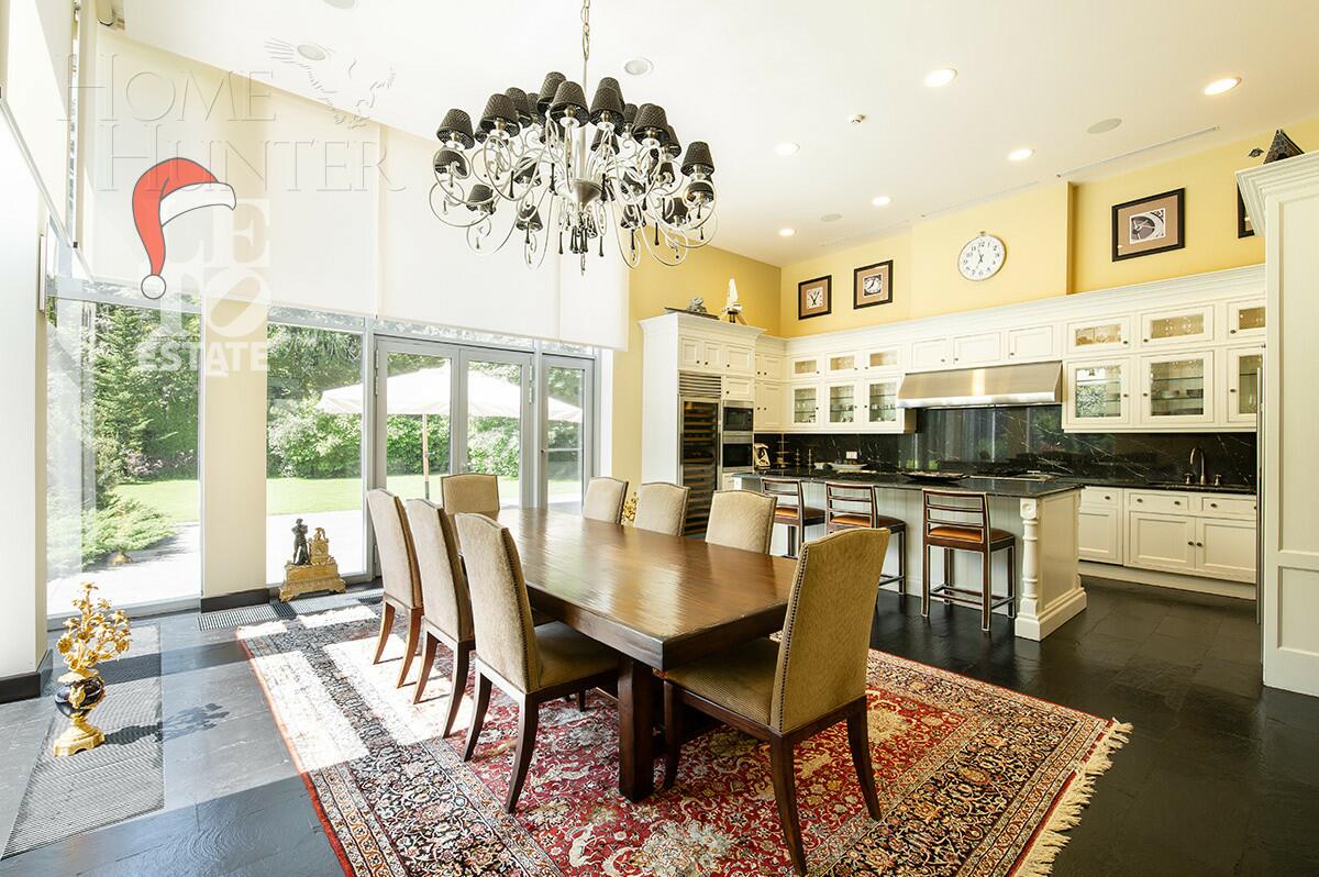 1-этажный коттедж 650 м² с отделкой