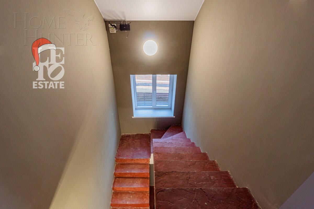 2-этажный коттедж 250 м² с отделкой