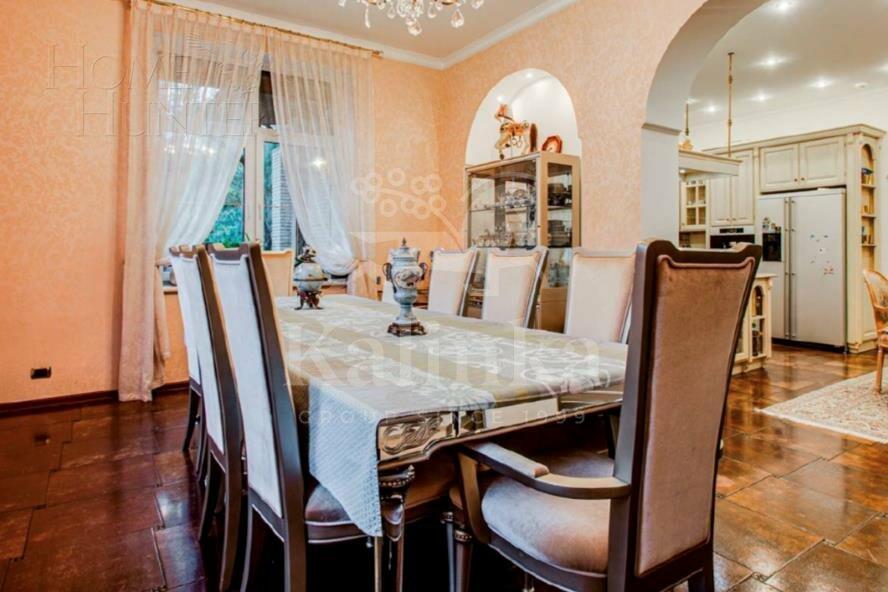 2-этажный коттедж 490 м² с отделкой