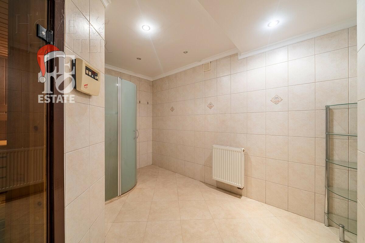 2-этажный коттедж 650 м² с отделкой