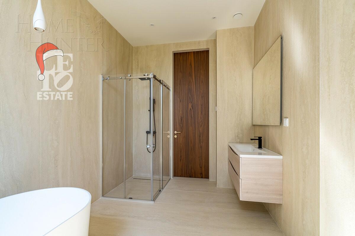 2-этажный коттедж 747 м² с отделкой