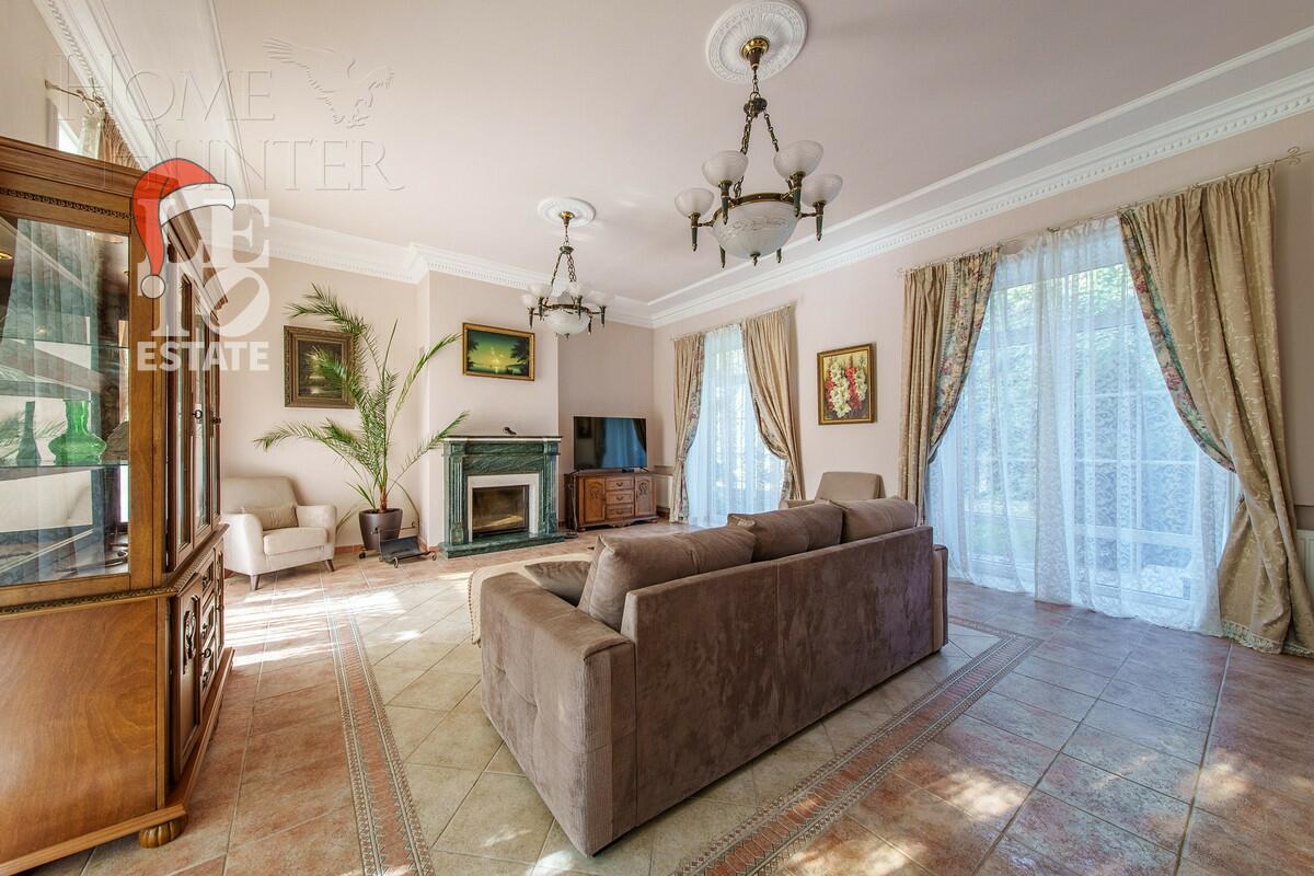 3-этажный коттедж 475 м² с отделкой