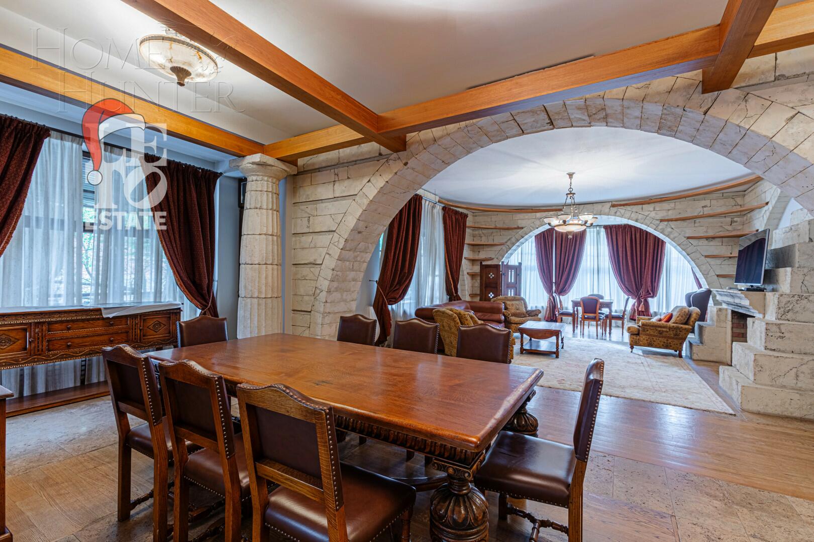 2-этажный коттедж 720 м² с отделкой