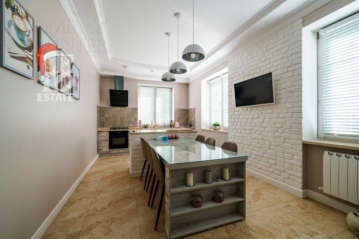 2-этажный коттедж 402 м² с отделкой