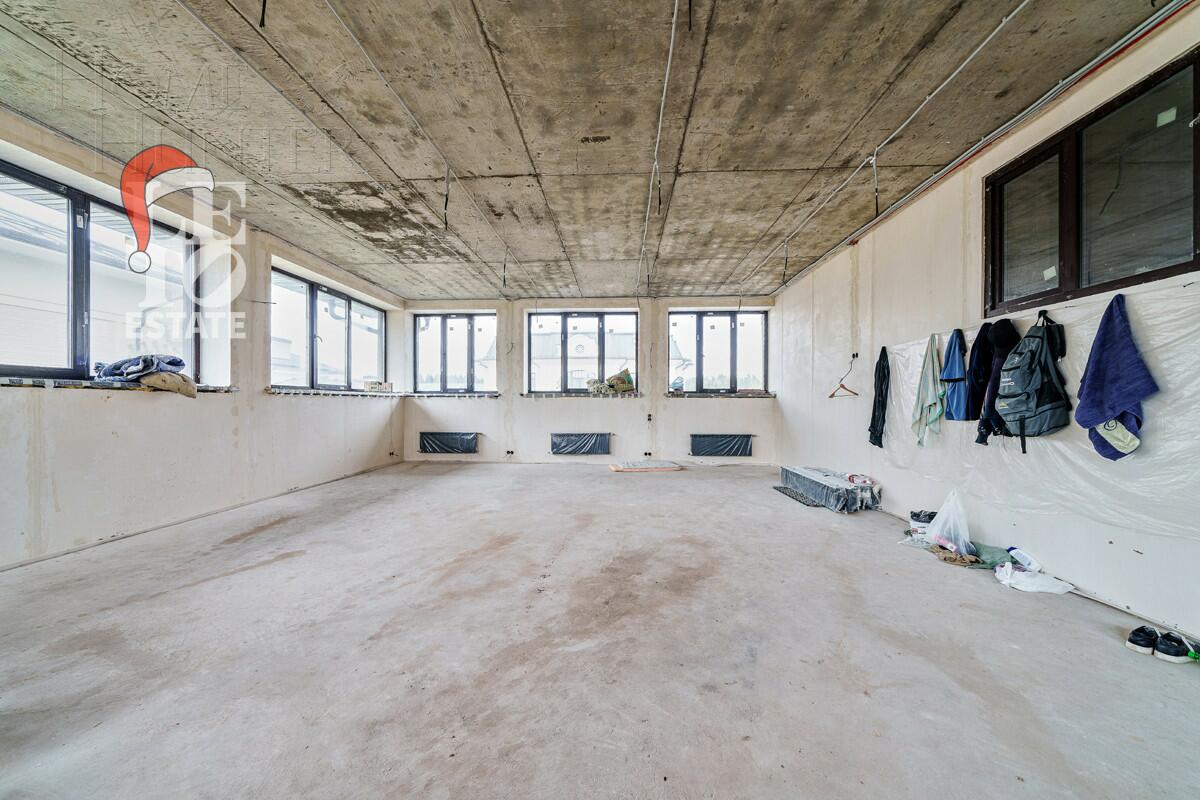 2-этажный коттедж 703 м² без отделки